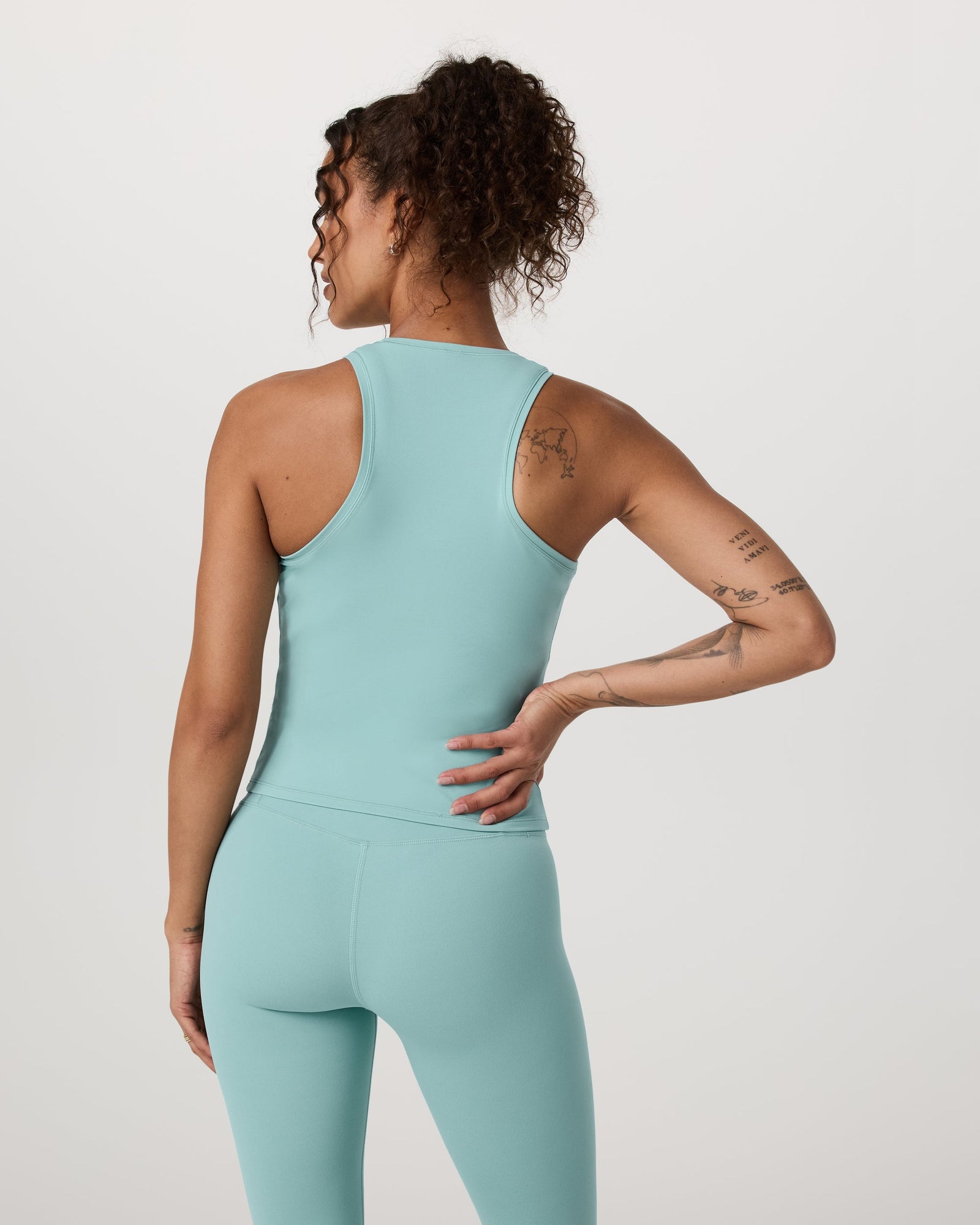 MoveEase active crop