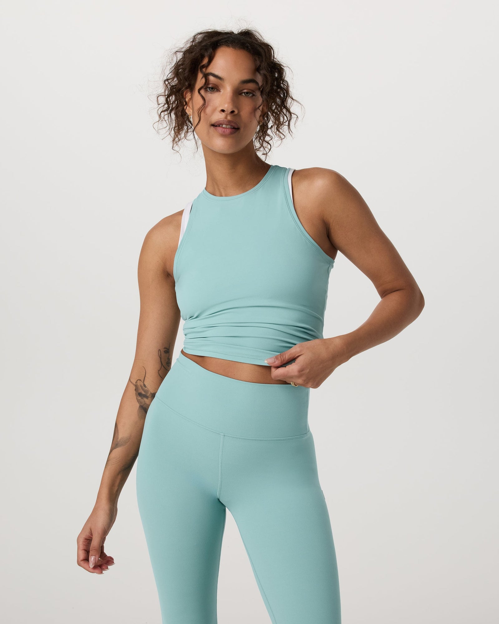 MoveEase active crop