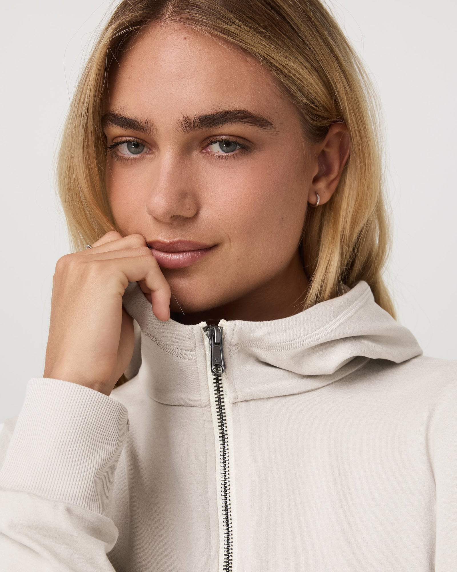 Halo full-zip modern hoodie (Ecru Heather)