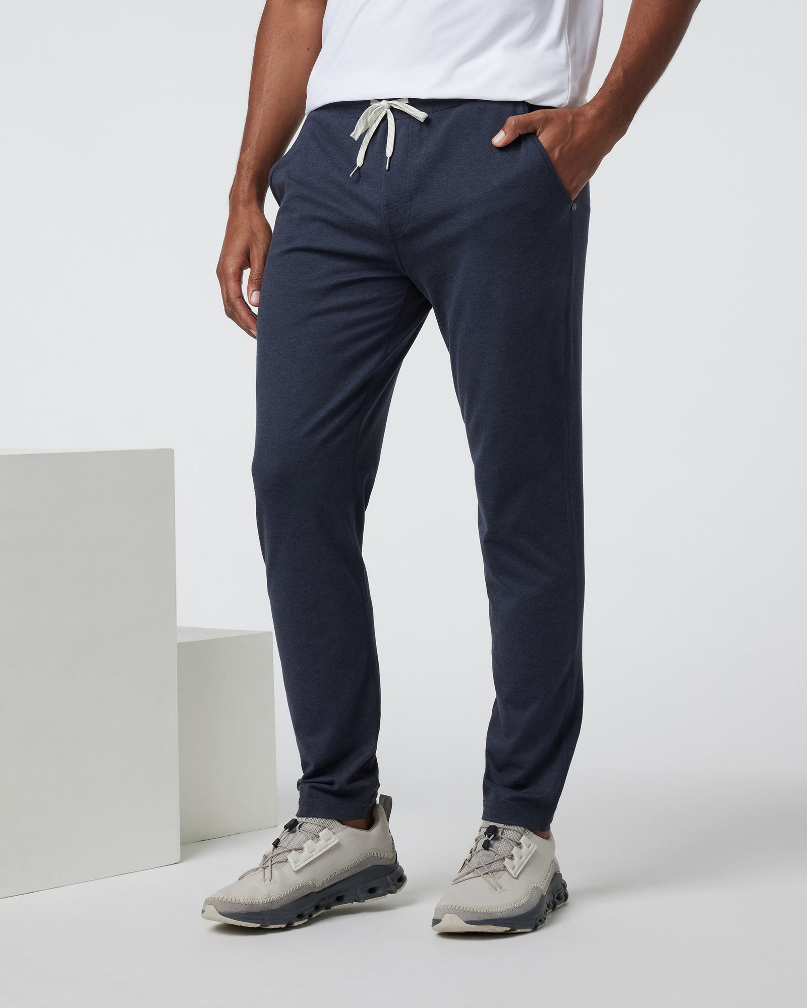 Everyday performance jogger