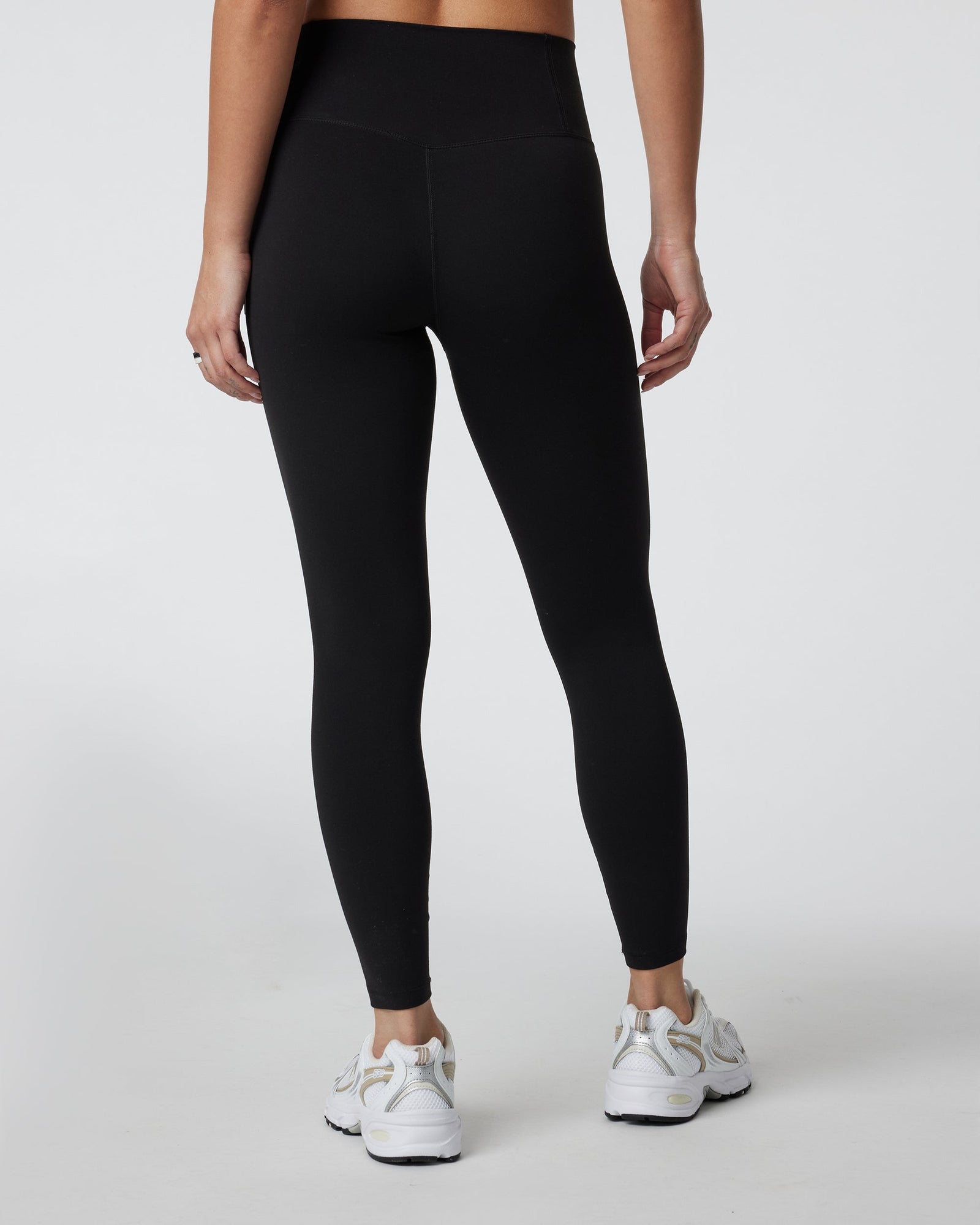 AeroStretch gym leggings