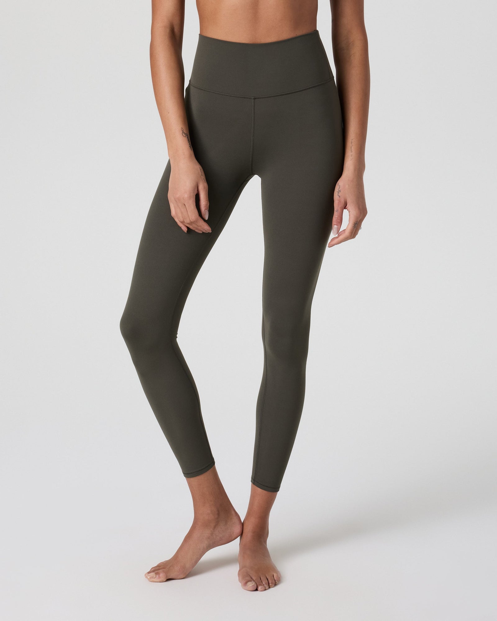 AeroStretch gym leggings