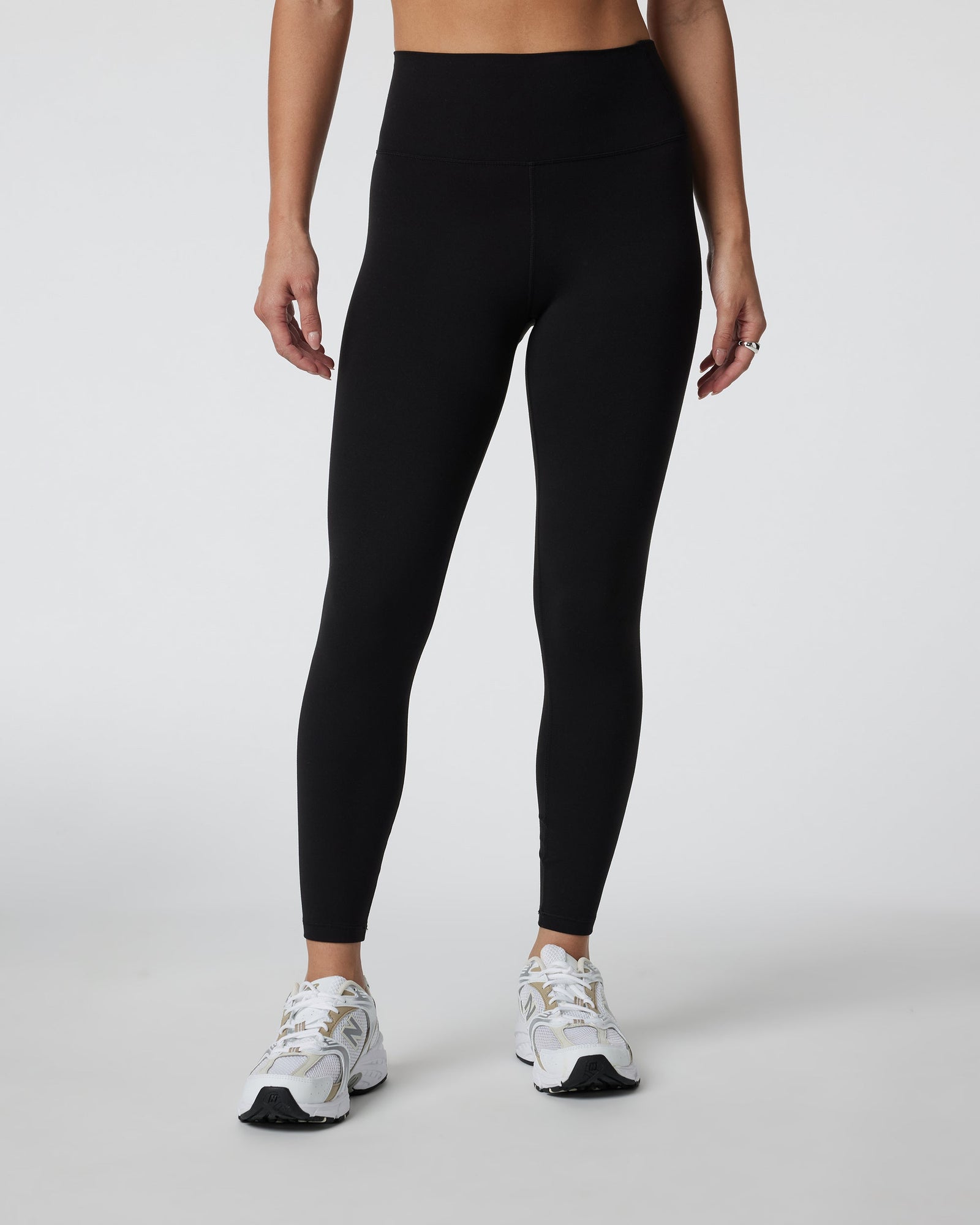 AeroStretch gym leggings